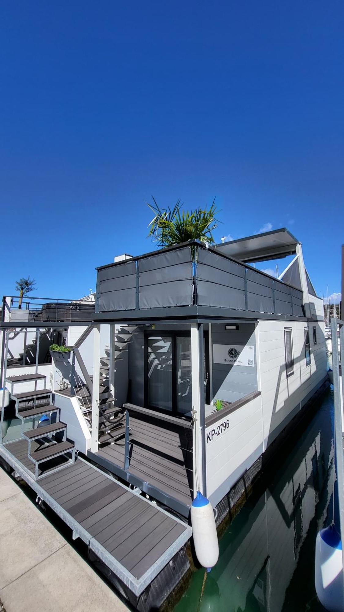 Floating House - Marina Pearl Appartement Portorož Buitenkant foto