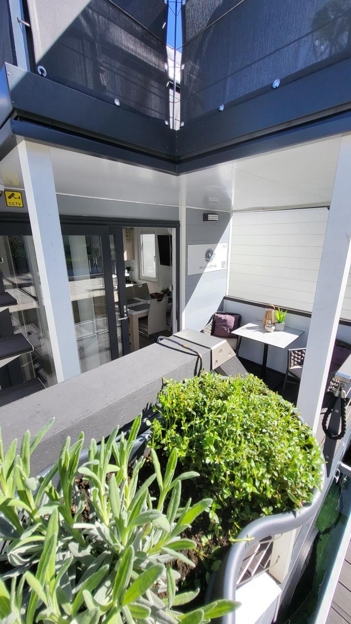 Floating House - Marina Pearl Appartement Portorož Buitenkant foto