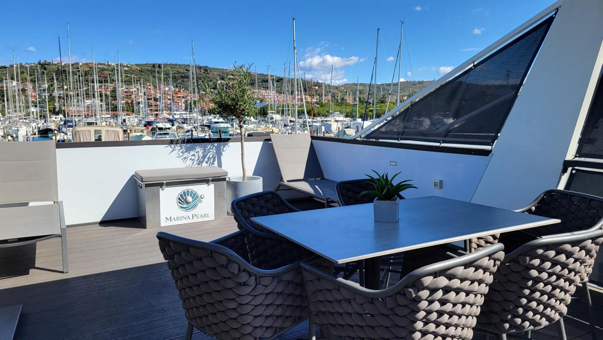 Floating House - Marina Pearl Appartement Portorož Buitenkant foto