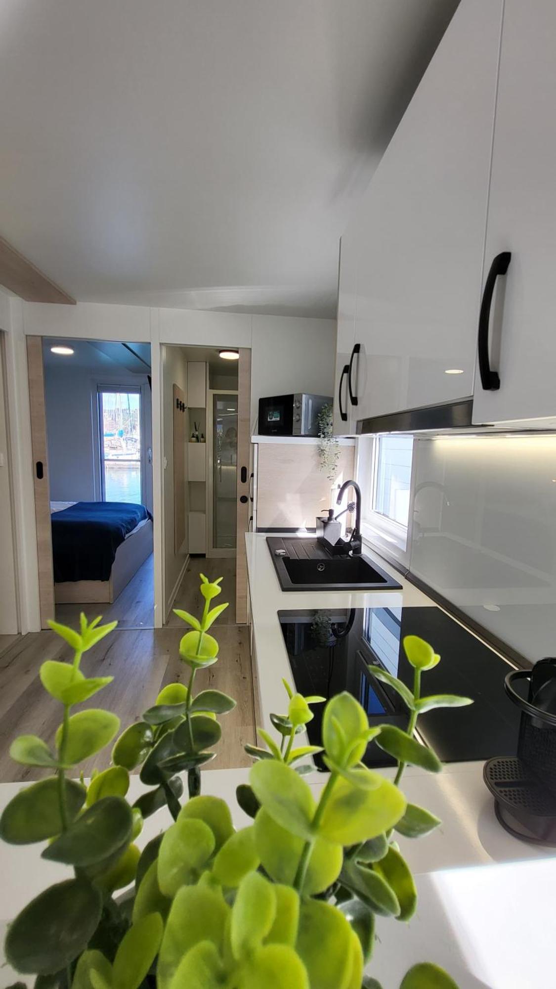 Floating House - Marina Pearl Appartement Portorož Buitenkant foto
