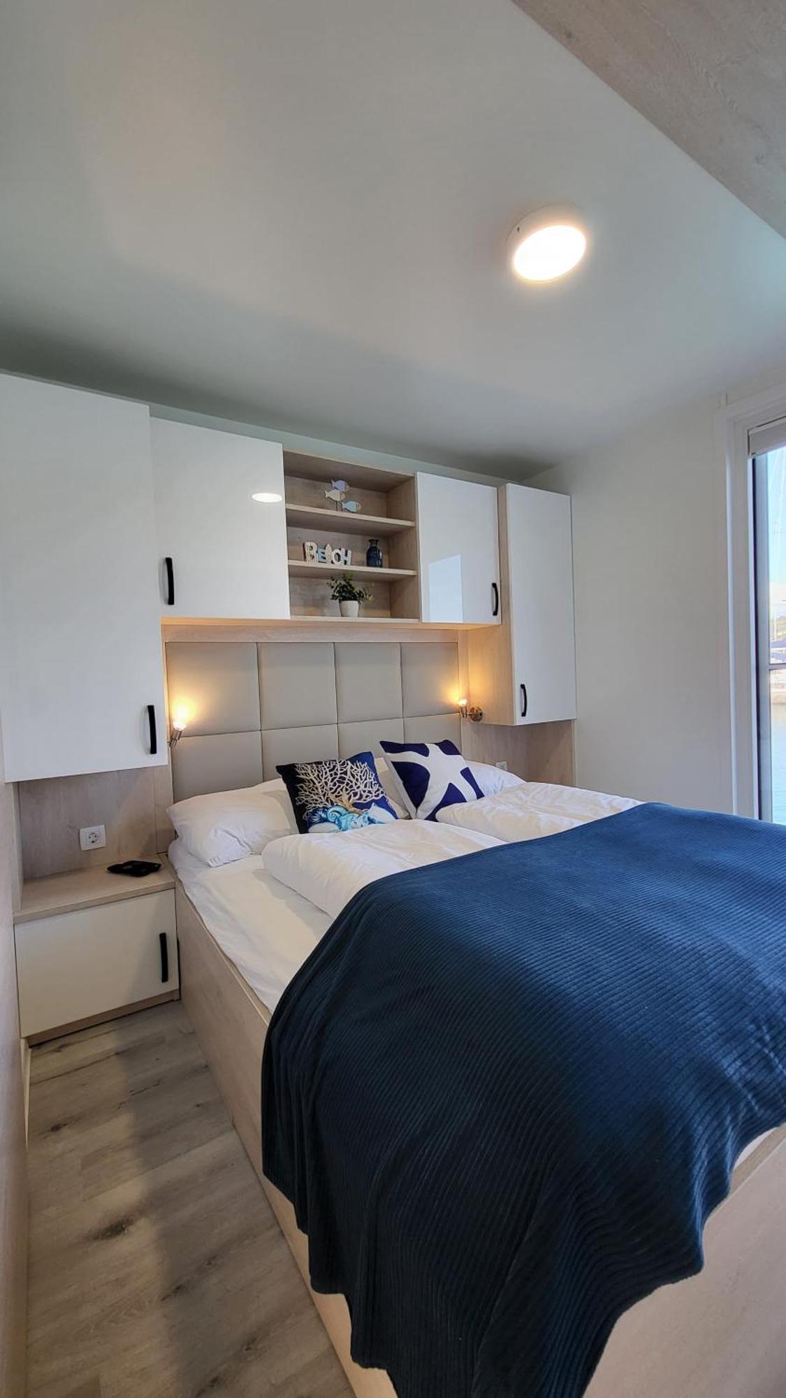 Floating House - Marina Pearl Appartement Portorož Buitenkant foto